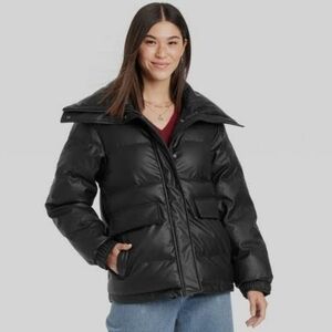 Universal Thread Women's Black Puffer Cost Jacket, Size M